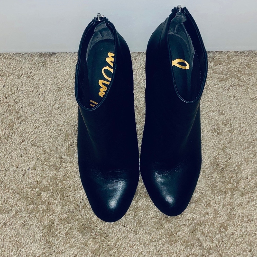 Sam Edelman 4” Black Bootie Heels - Picture 2 of 7